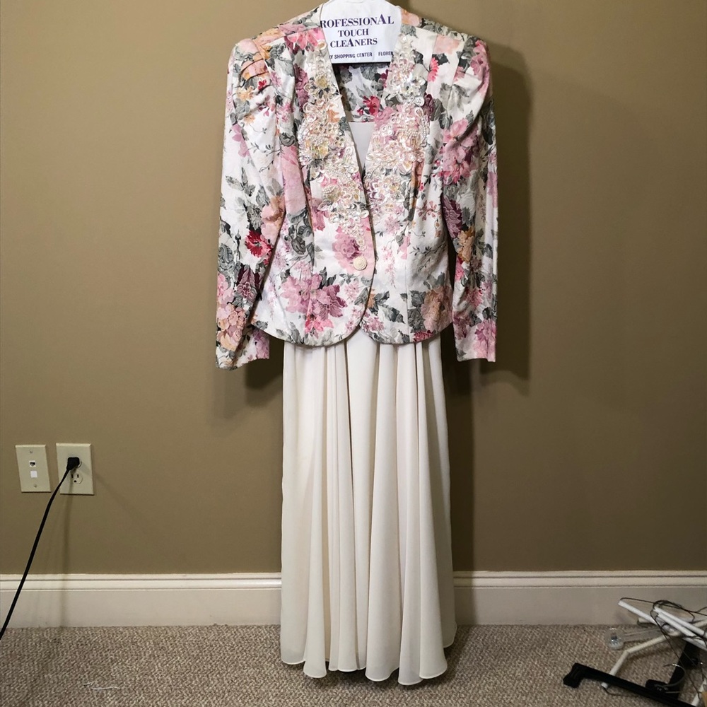 3/$20 Full length vintage dress and jacket set